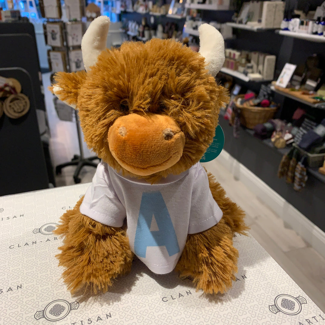 Murdo The Highland Cow With T-Shirt