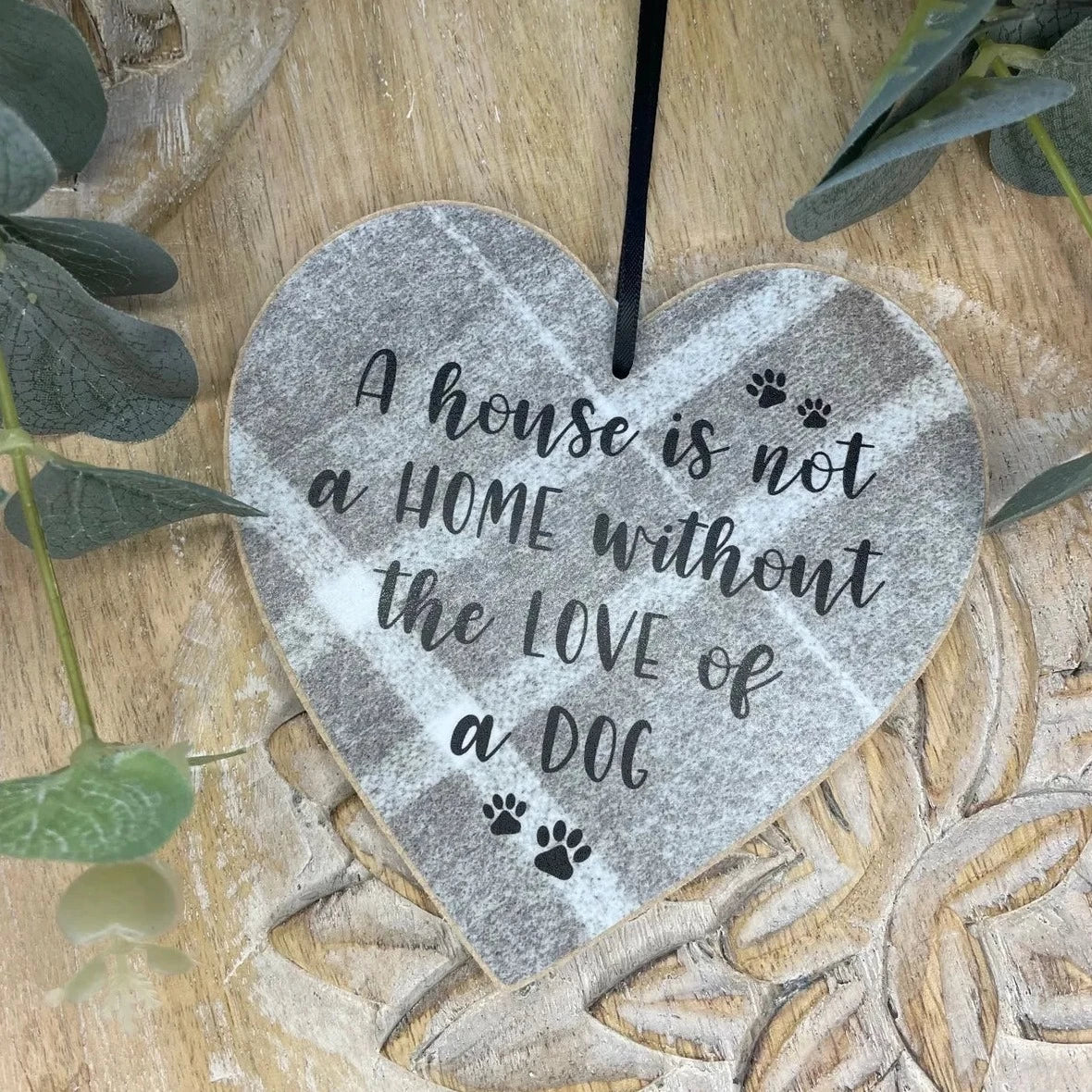 Happy Face Designs Hanging Hearts